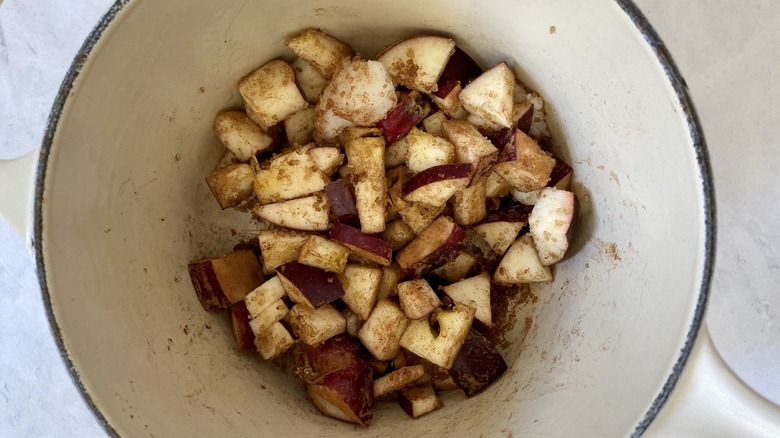 Overnight oat Parfait flax seed apples