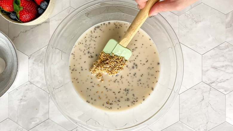 overnight oats ingredients in bowl 