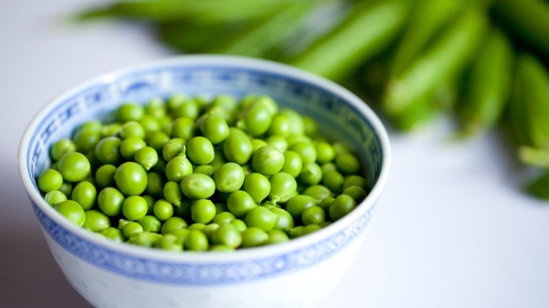 a bowl of freshly shelled peas