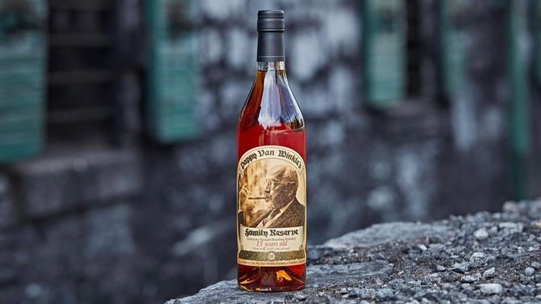 Pappy Van Winkle 15 bottle