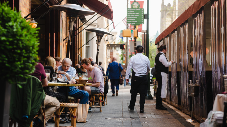 sidewalk seating at Parc