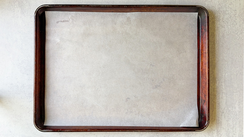 Baking sheet lined with parchment paper
