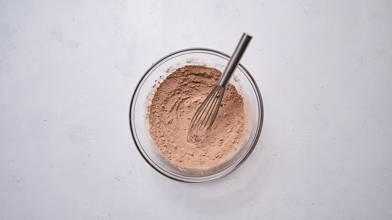 whisking dry ingredients in bowl