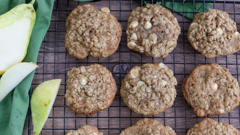 pear oatmeal cookies on rack 