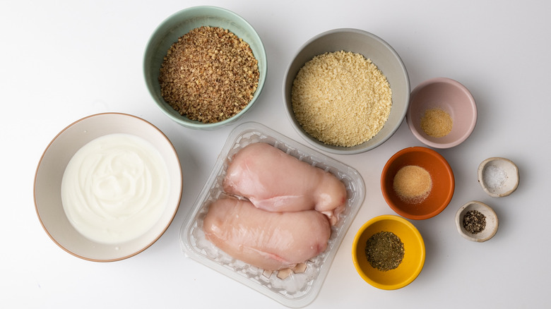 ingredients for pecan-crusted chicken 