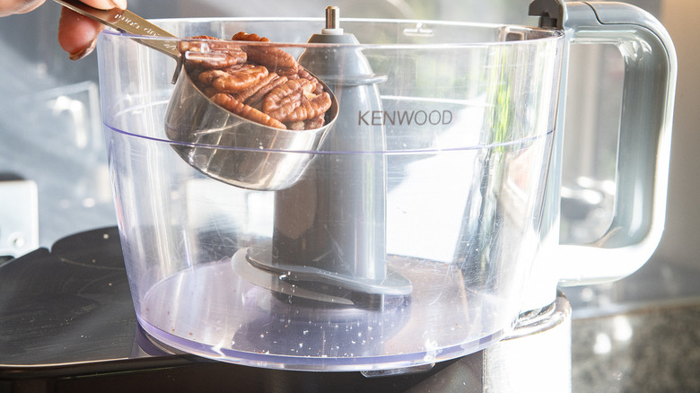 Grinding pecans in food processor