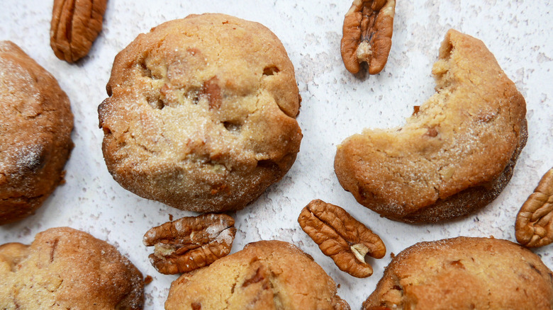 pecan sandies with bite taken