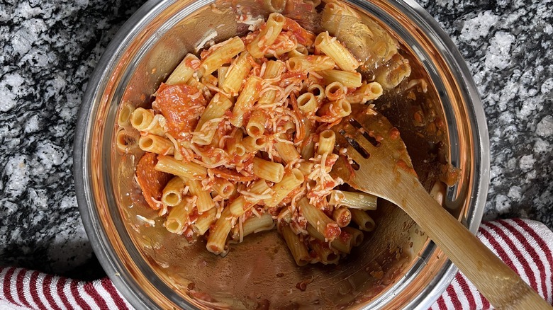 cheese meat sauce and pasta