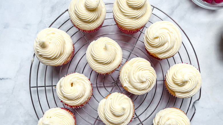 cupcakes with white frosting