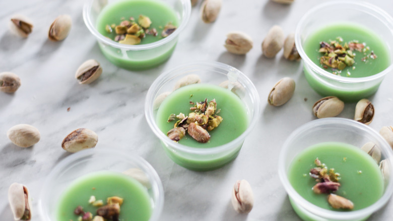 pistachio-amaretto jell-o shots