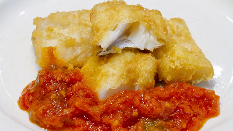 Fried codfish with tomato pisto 