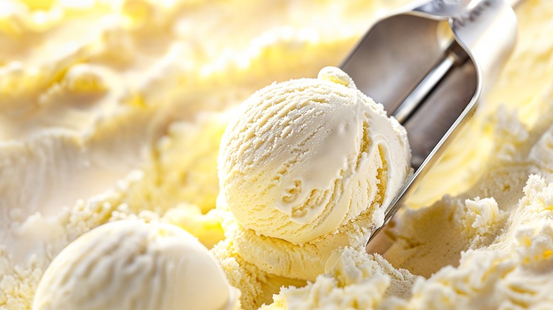 Vanilla ice cream scooped