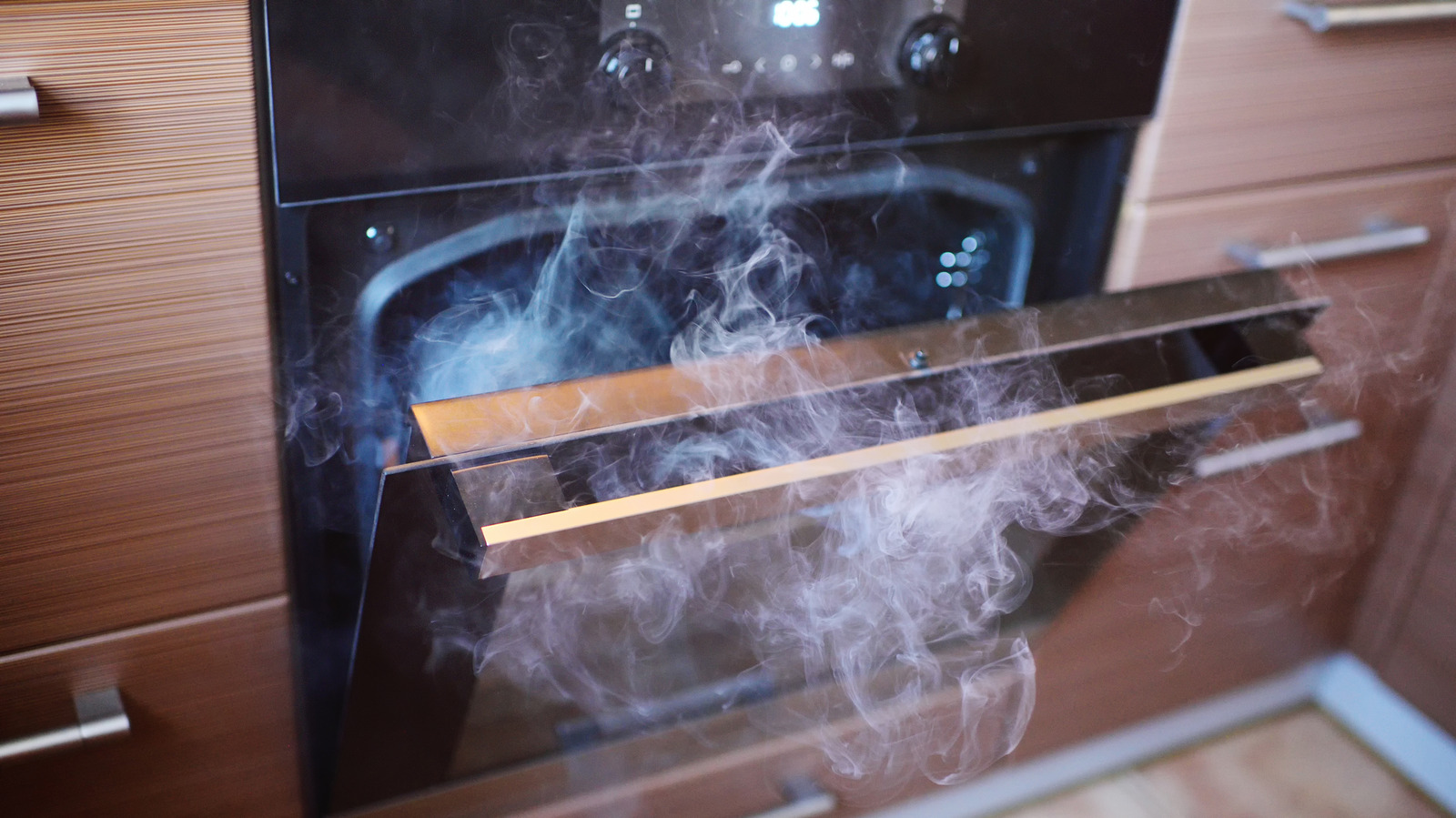 JAZ Innovations - Prevent nasty burns while cooking with our oven