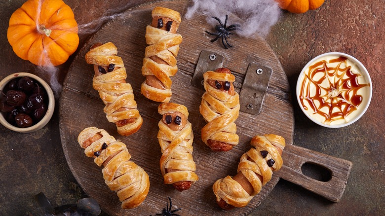 halloween themed pigs in a blanket