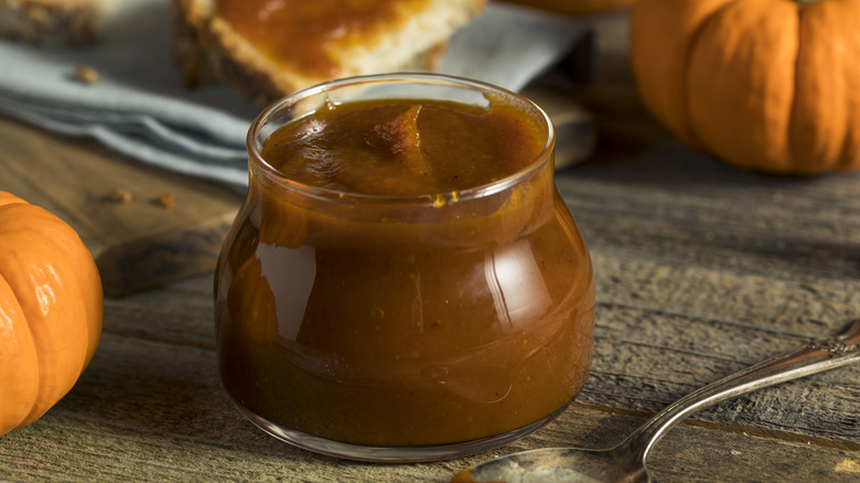 jar of pumpkin butter