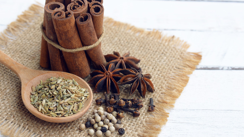 Ingredients for Chinese five-spice