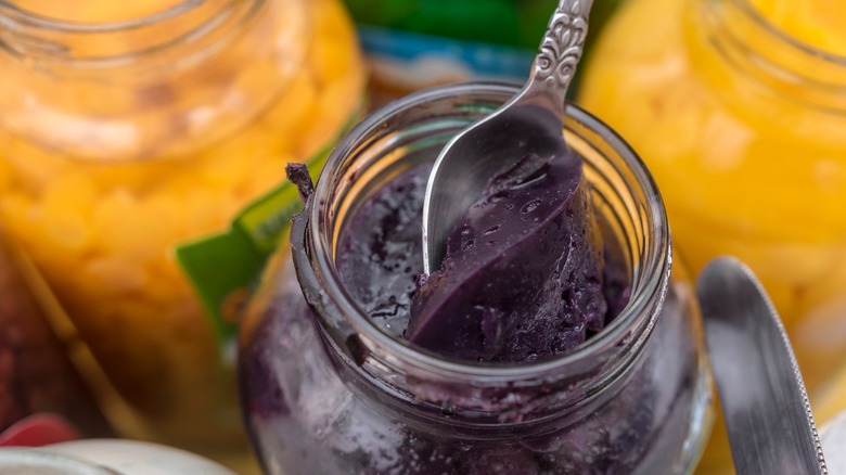 Ube halaya in jar