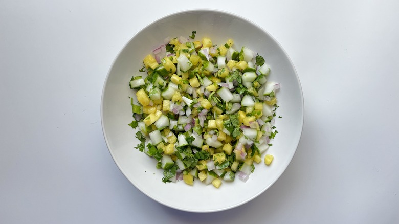 pineapple salsa in bowl