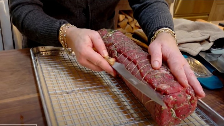 Cutting a beef tenderloin 