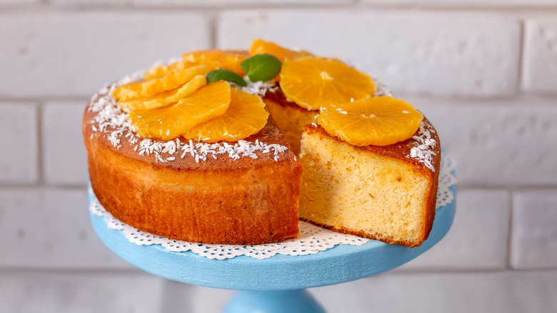 Orange cake with candied peels