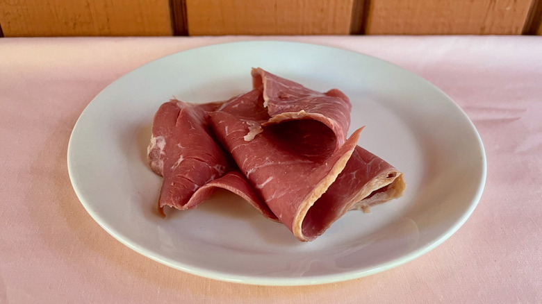 Corned beef slices on plate