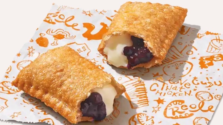 Popeyes blueberry lemon hand pie