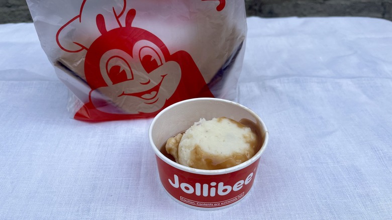 Jollibee mashed potatoes