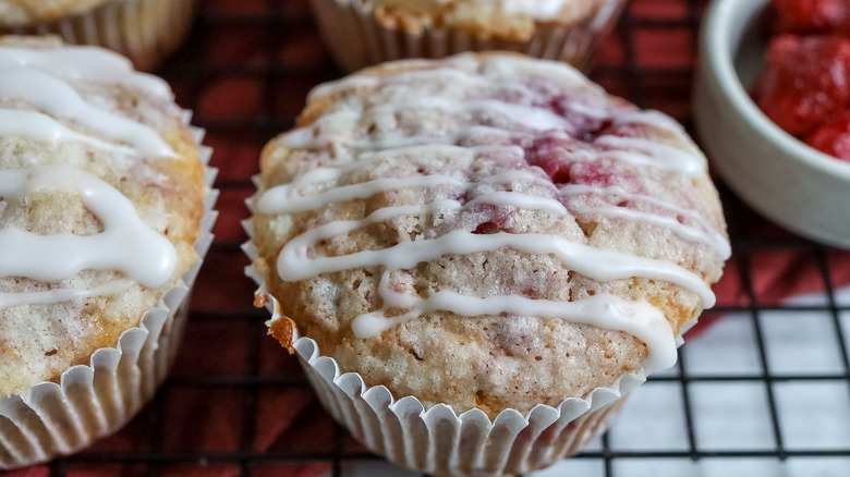 glazed raspberry muffins