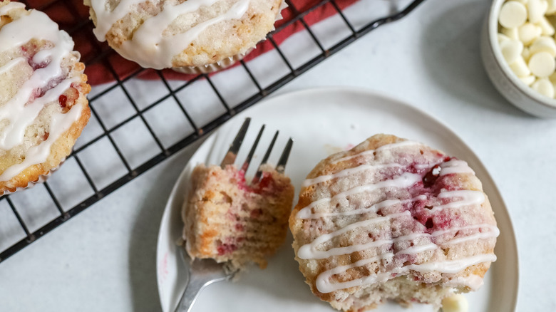 glazed raspberry muffins