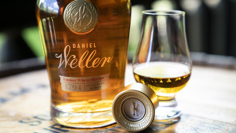 Daniel Weller bottle stopper glencairn