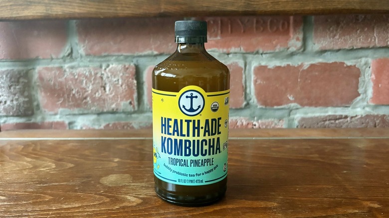 Tropical Pineapple kombucha bottle