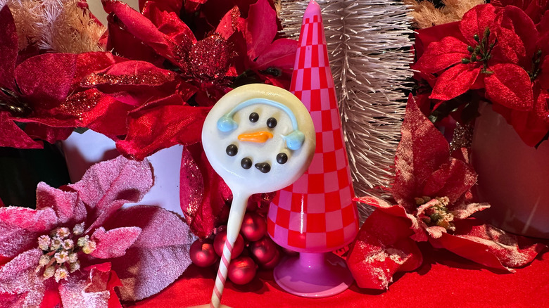 Snowman Cake Pop with holiday decorations