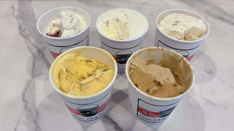 https://www.tastingtable.com/img/gallery/review-parker-house-rolls-w-salted-buttercream-shines-in-the-salt-straw-2023-thanksgiving-ice-cream-lineup/intro-1699911211.jpg