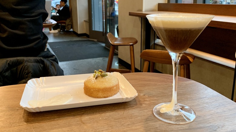 Oleato martini and olive oil cake