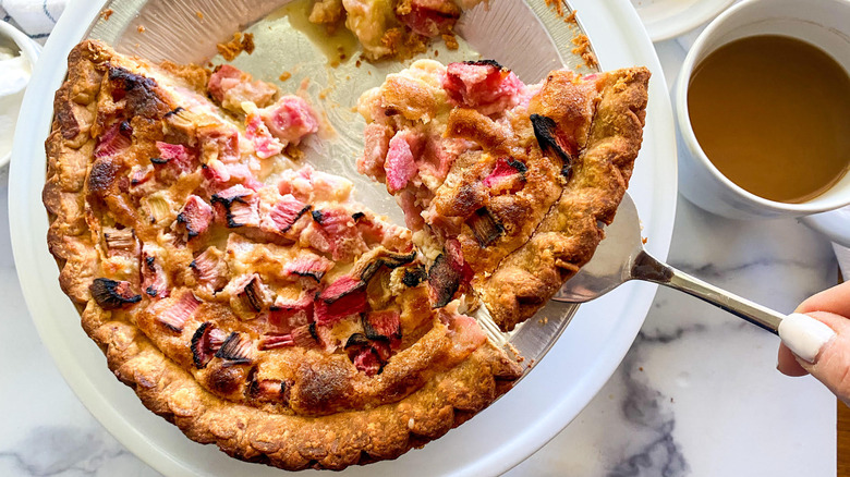 pie with coffee 