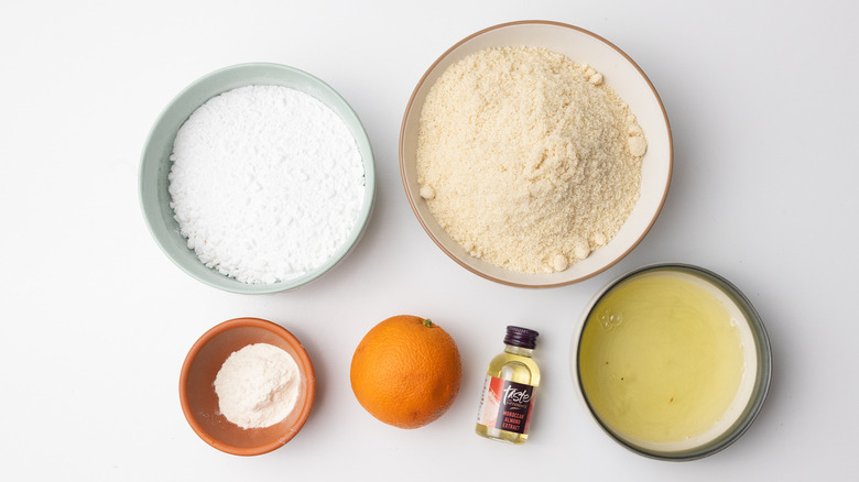 ingredients for ricciarelli 