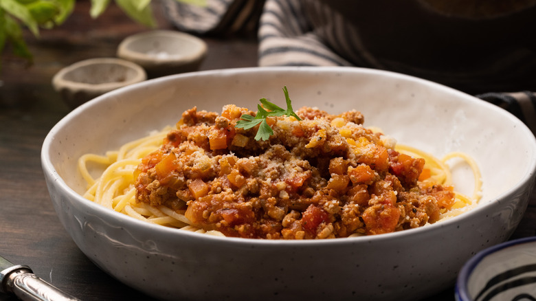 Turkey bolognese with spaghetti 