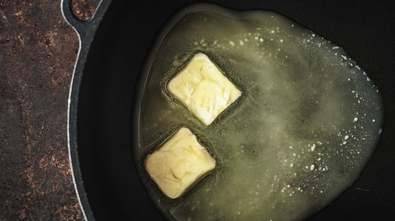 Butter melting in cast iron