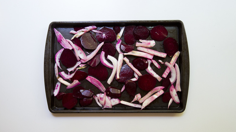 beets and fennel in pan