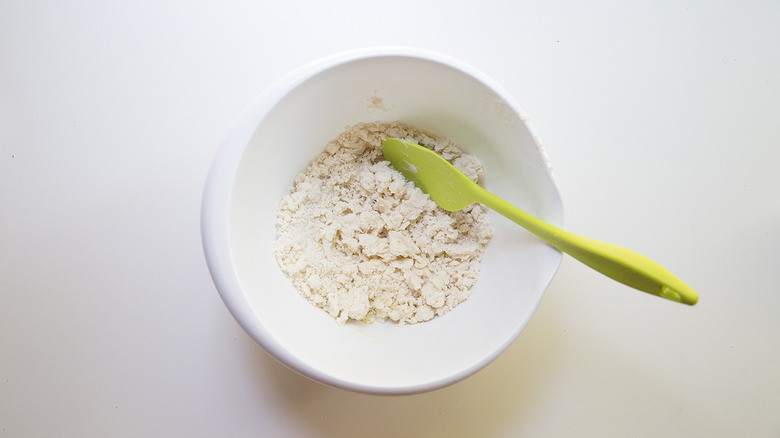 flour mixture in mixing bowl