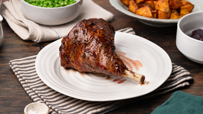 rum glazed leg of lamb