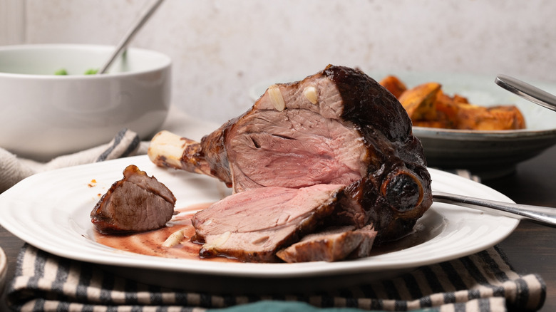 rum glazed leg of lamb