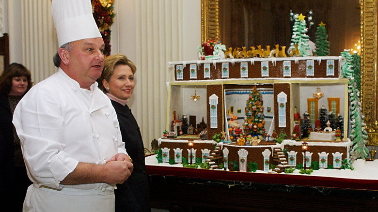 roland mesnier and hillary clinton with gingerbread house