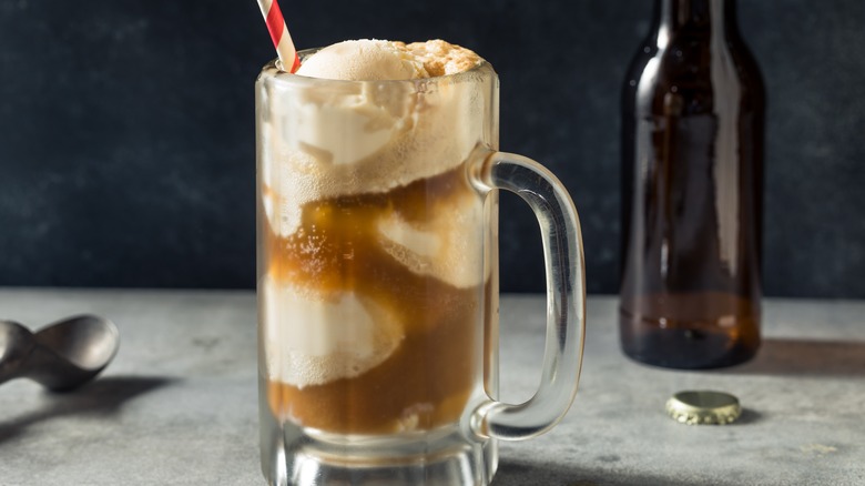 root beer float in glass mug