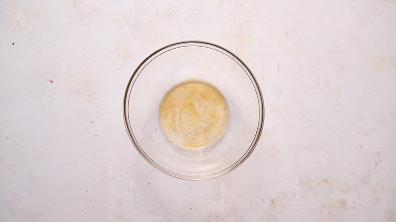 shaoxing wine and sesame oil in bowl