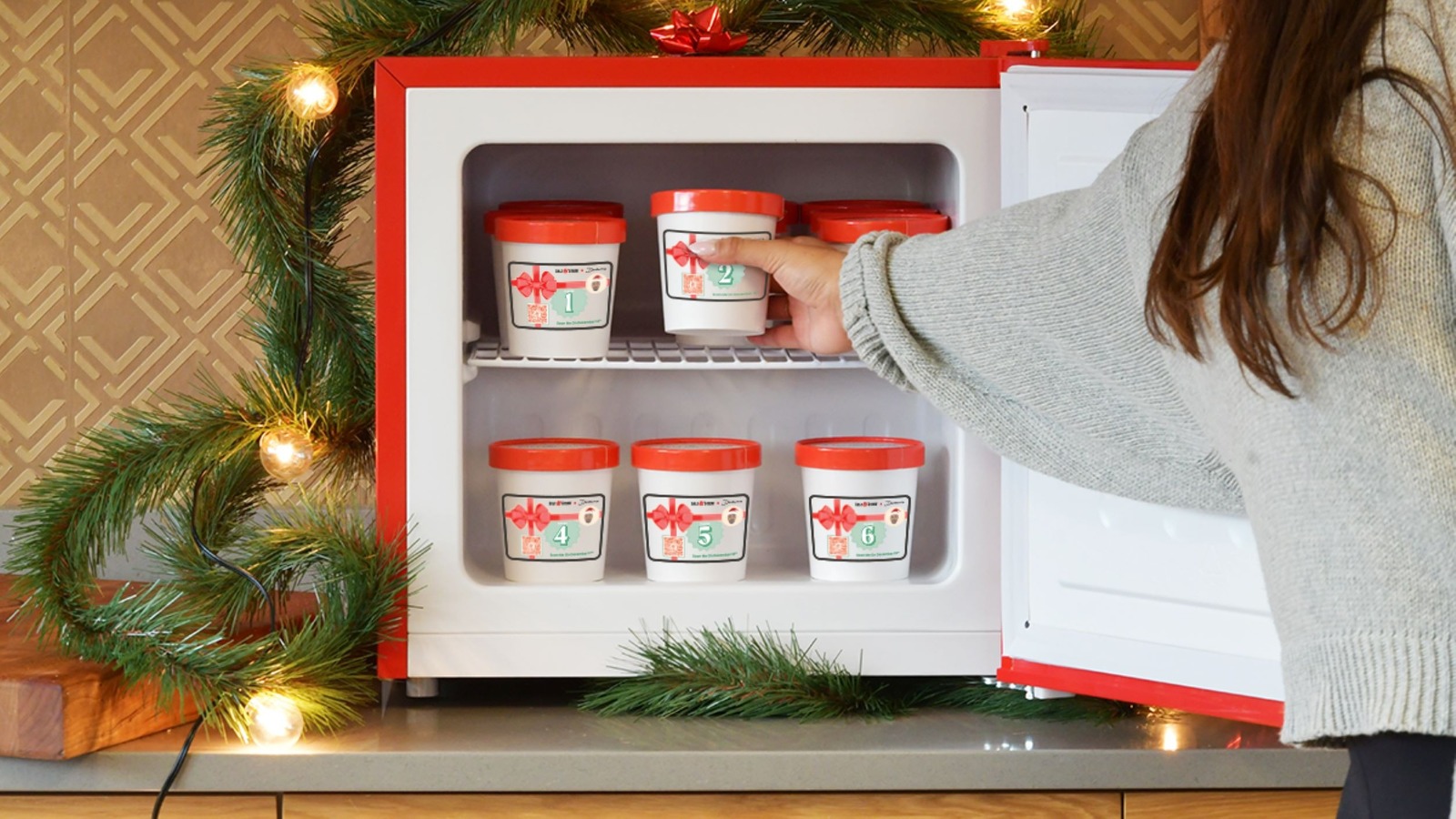 Salt Straw Is Auctioning Off Ice Cream Advent Calendars For A Good Cause   L Intro 1669147875 