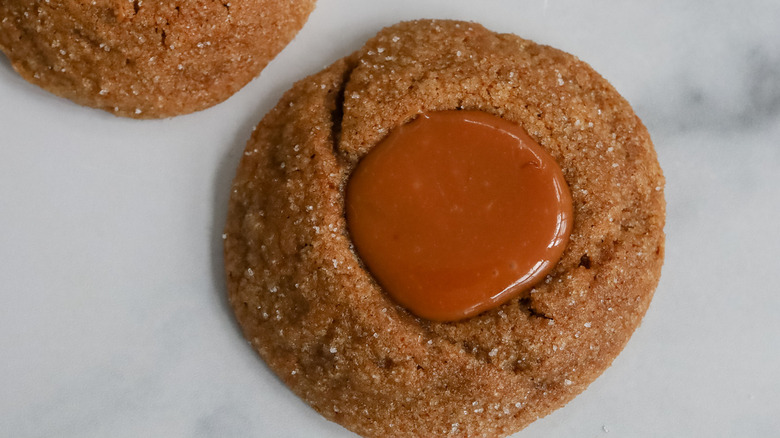 cookie with caramel filling