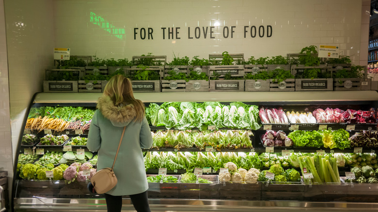 produce shopper in Whole Foods