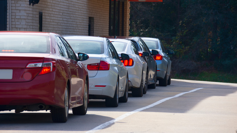 Fast food drive-thru with a long line