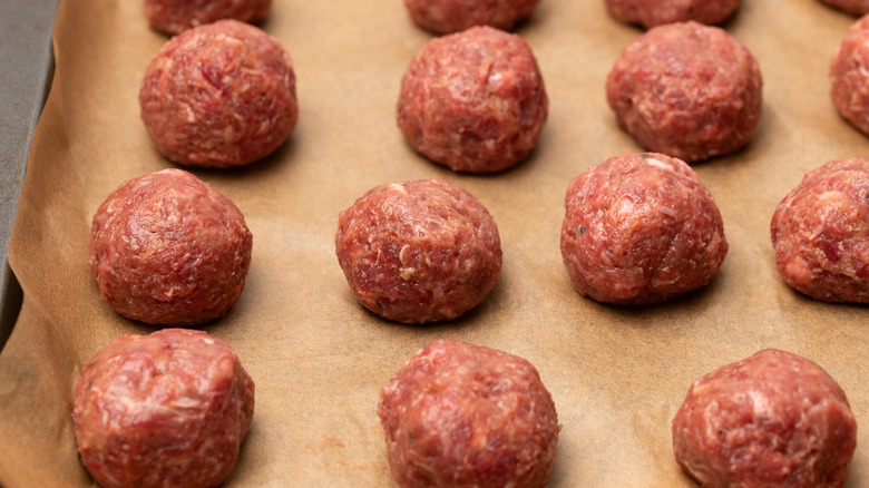 meatballs on baking sheet